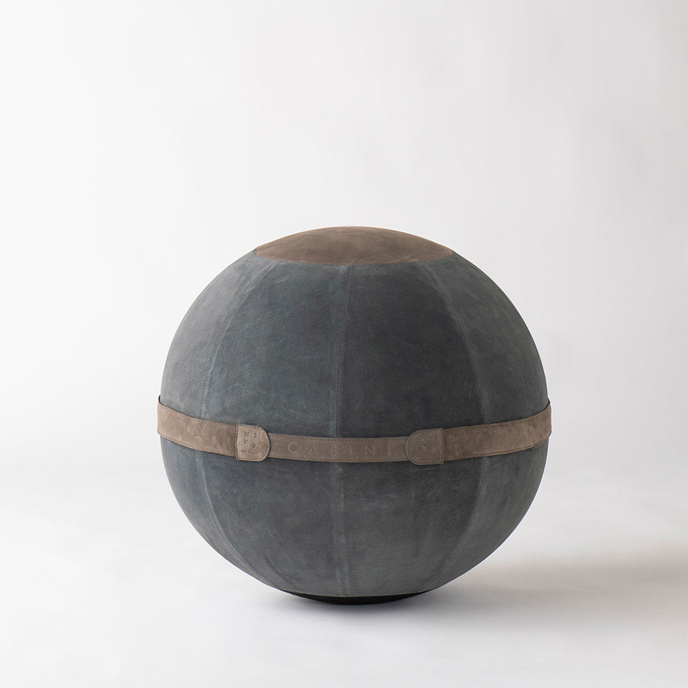 AURA Suede 55 チムニースイープ – CASINI